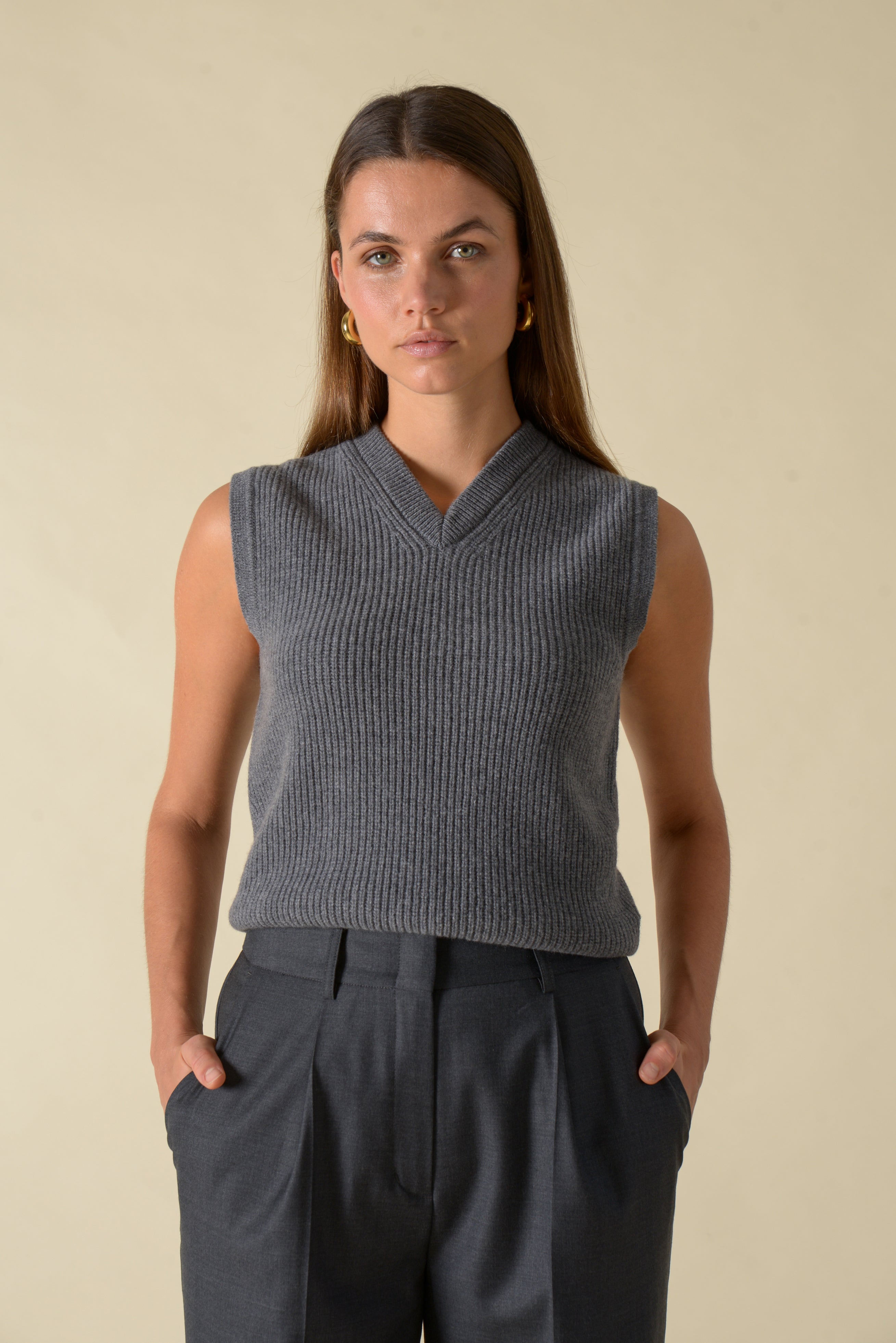 Grey wool-cashmere vest