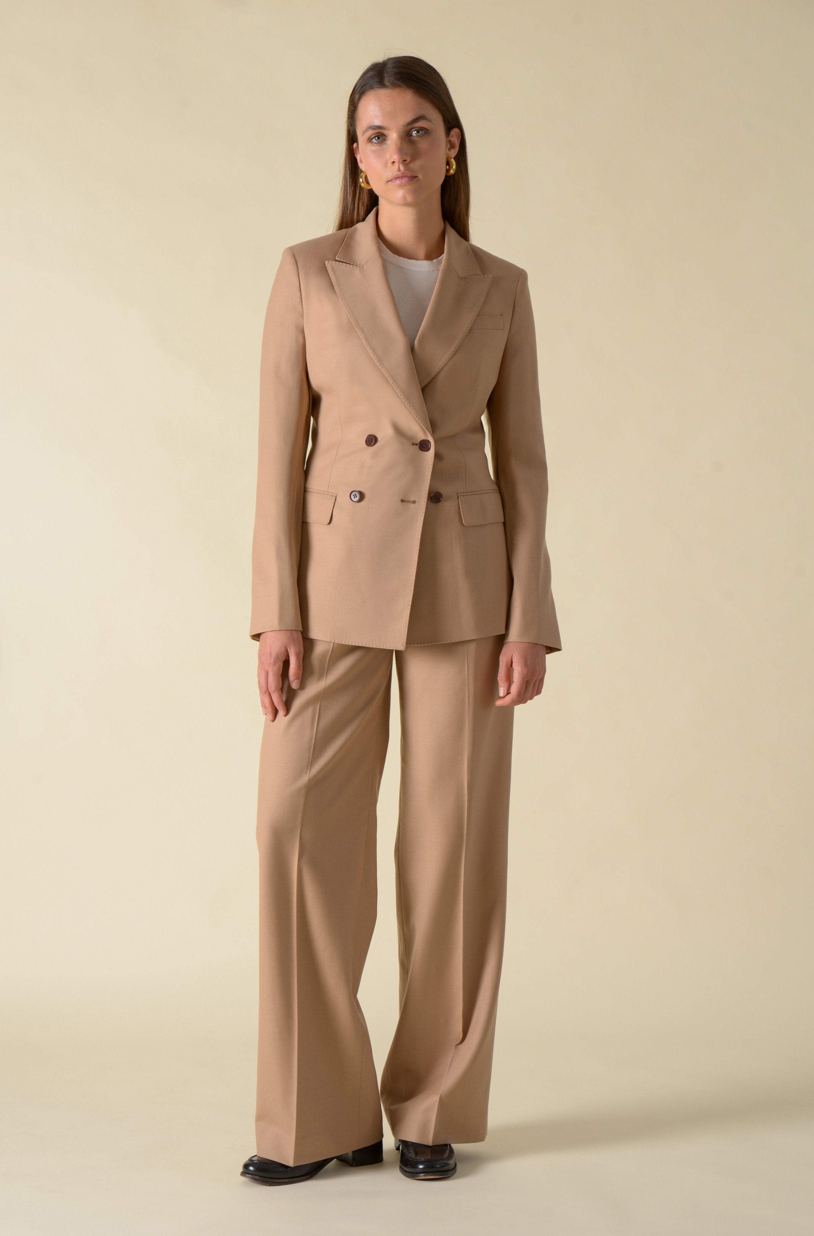 Camel wool suit